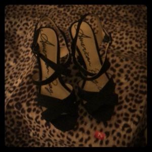 American Rag Suede Wedge Shoe Size 7.5